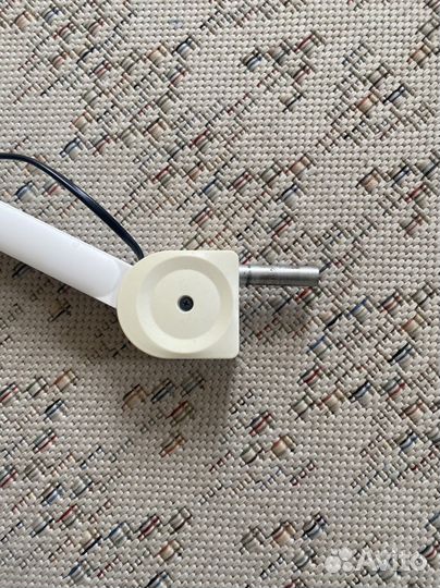 Лампа лупа для косметолога б/у на кронштейне