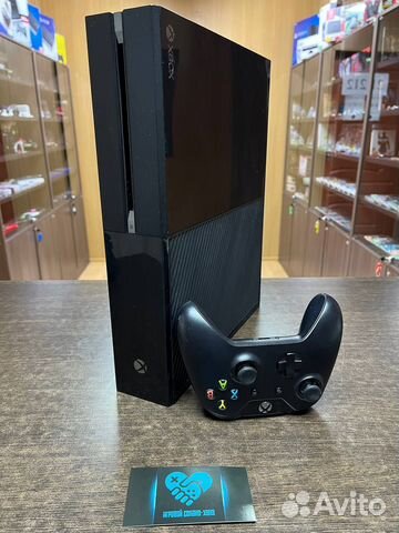 Xbox One 500gb + Много игр Game Pass Ultimate