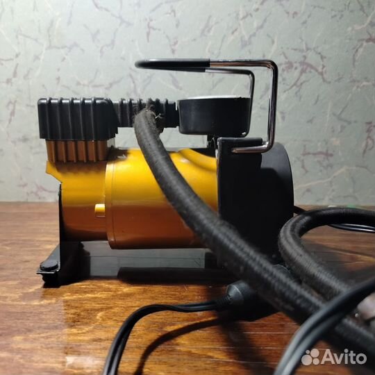 Насос автомобильный компрессор