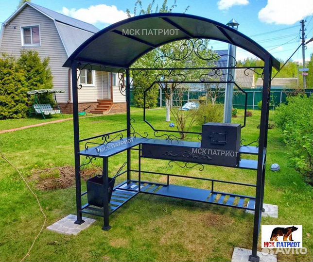 Беседка с мангалом