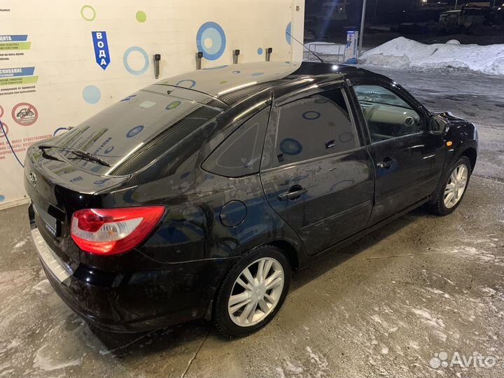 LADA Granta 1.6 МТ, 2014, 170 000 км
