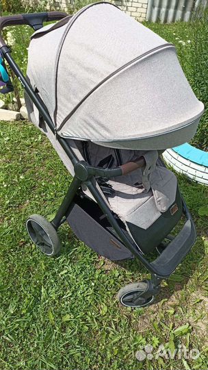 Коляска прогулочная carello bravo