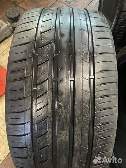 RoadX RXMotion U11 285/35 R21 и 325/30 R21