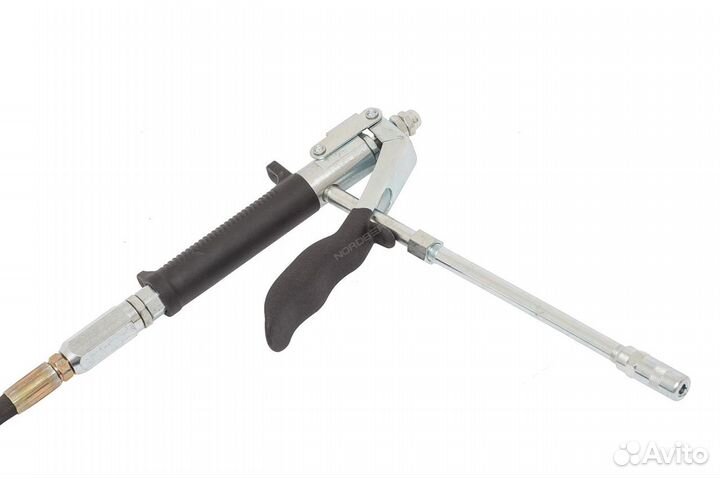 Установка для раздачи густой смазки из бочек