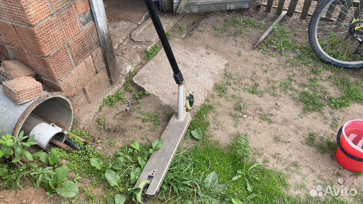 Трюковой самокат explore