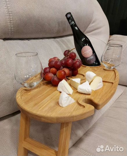 Винный столик