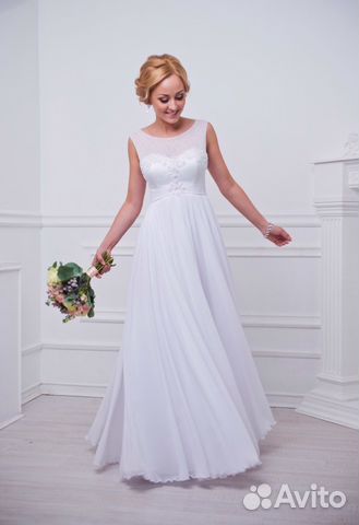 Свадебное платье белое 40-42 р-р