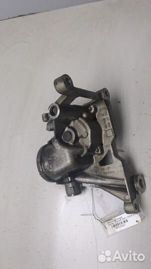 Насос масляный Skoda SuperB, 2003