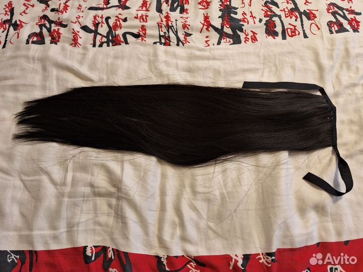 Волосы на заколках