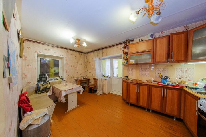 Коттедж 334 м² на участке 7 сот.