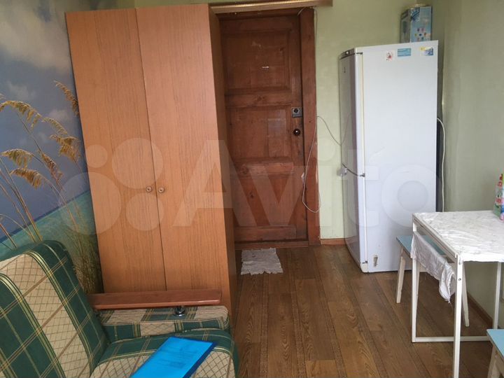 Комната 12 м² в 4-к., 5/5 эт.