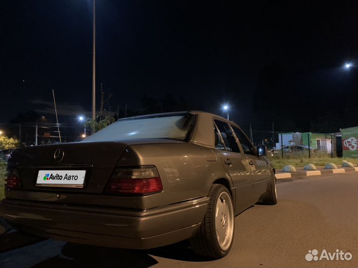 Mercedes-Benz E-класс 3.2 AT, 1993, 391 000 км