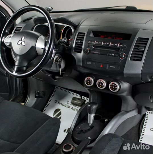Магнитола Mitsubishi outlander xl