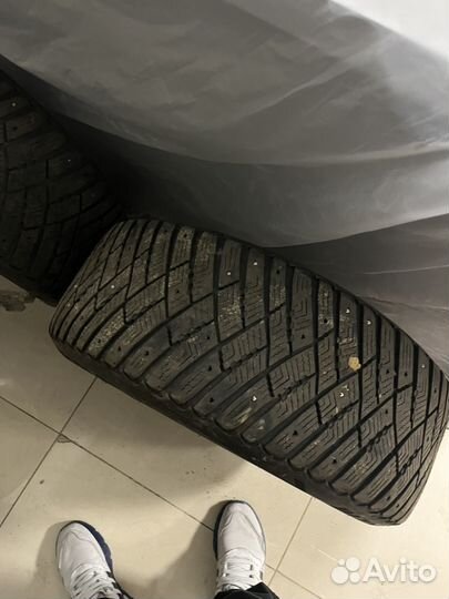 Goodyear Ultragrip Ice Arctic 215/55 R17 101T