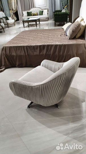 Кресло крутящего