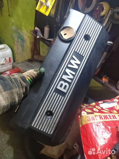 Крышка двигателя bmw e87