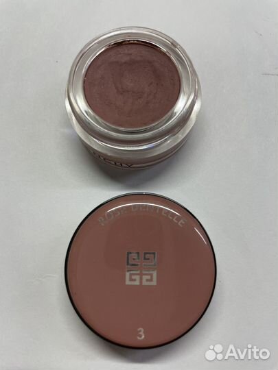 Givenchi кремовые тени