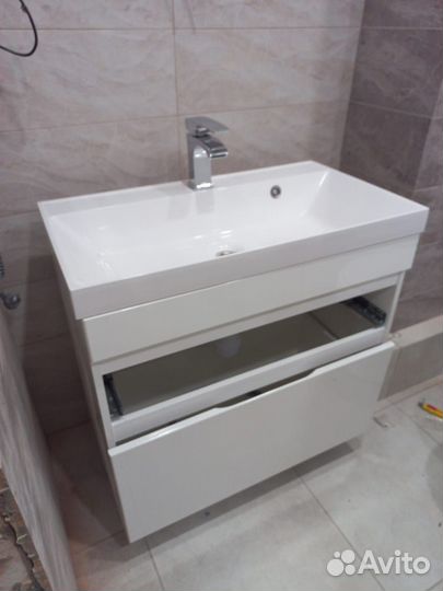 Раковина напольная со шкафчиками