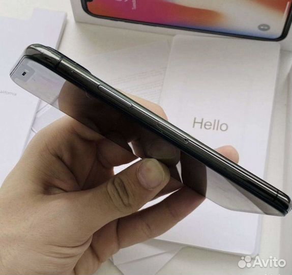 iPhone X, 64 ГБ