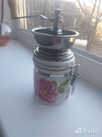 Кофемолка ручная