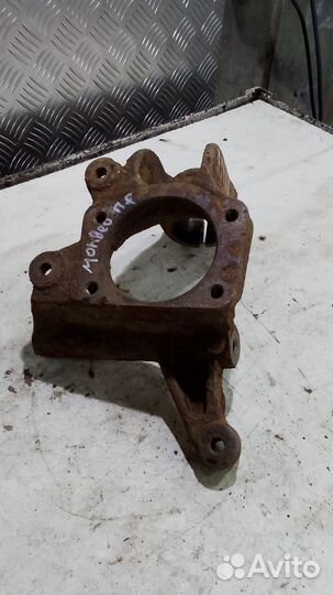 Кулак поворотный задний правый Ford Mondeo 3