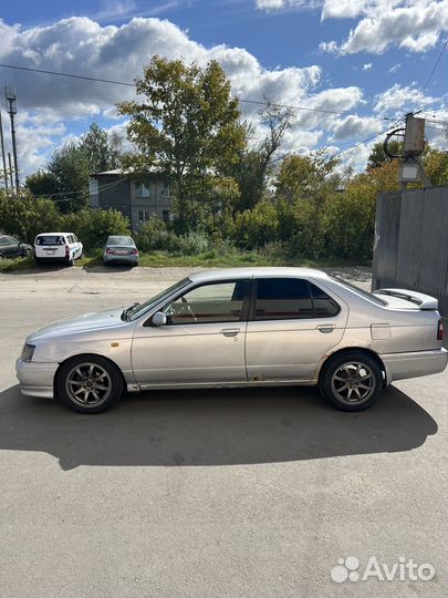 Nissan Bluebird 1.8 AT, 1998, 258 000 км