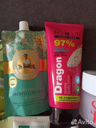 Набор косметики пакетом