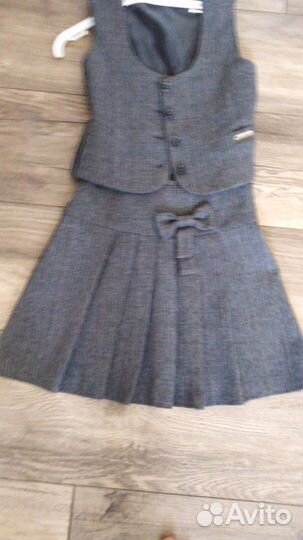 Продам школьный костюм, размер 110-116