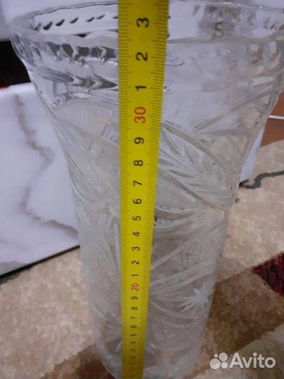 Хрустальная ваза