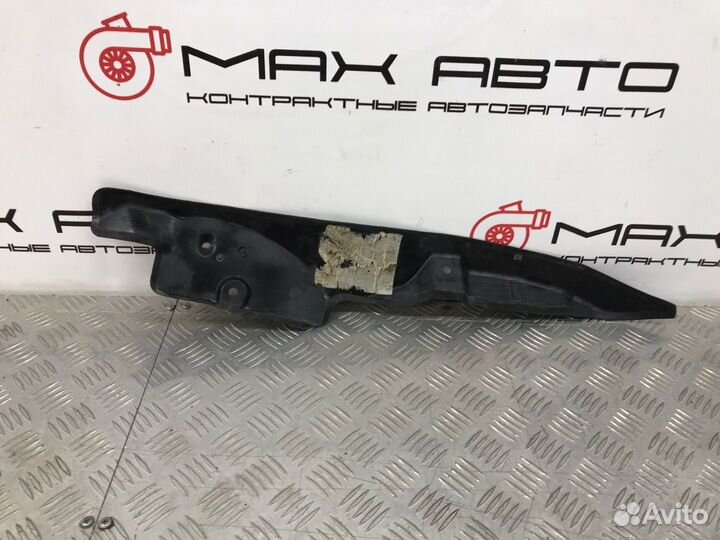 Б/У пыльник крыла передний левый Skoda Fabia 542