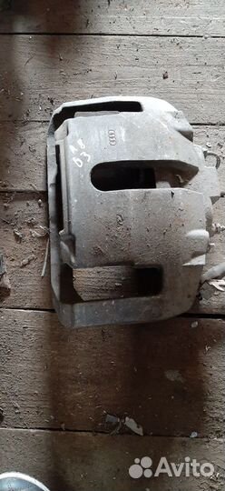 Суппорт передний Audi a8 d3 Ауди А8 Д3