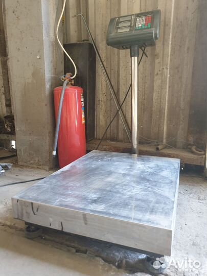 Весы платформенные бу