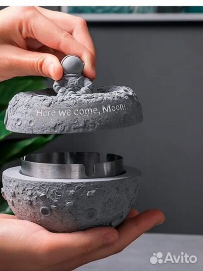 Пепельница луна