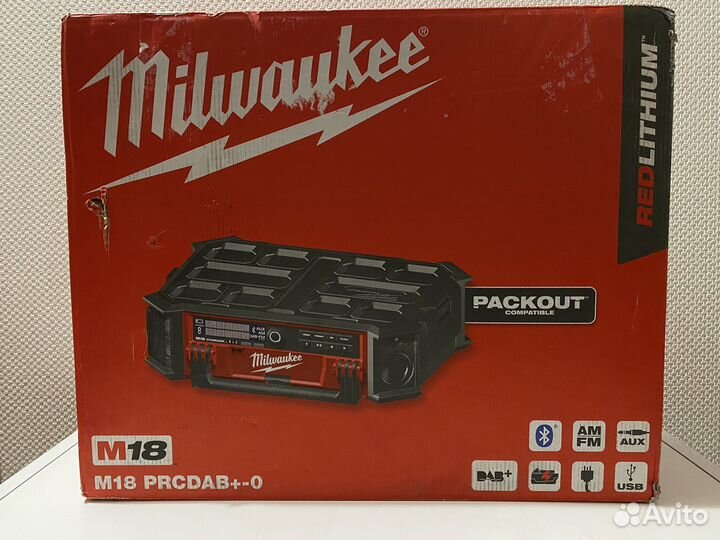 Радио / зарядное устройство Milwaukee M18 Packout