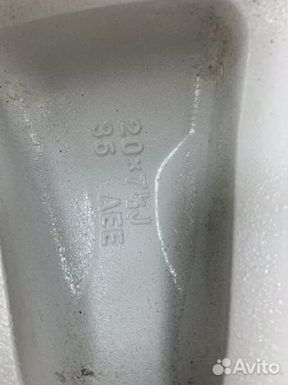 Bridgestone Blizzak DM-V2 245/50 R20 102T