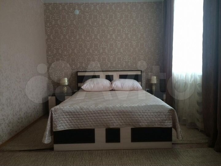 2-к. квартира, 58 м², 1/3 эт.