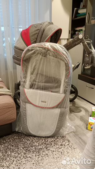 Продам коляску 2 в 1 Barletta Adamex