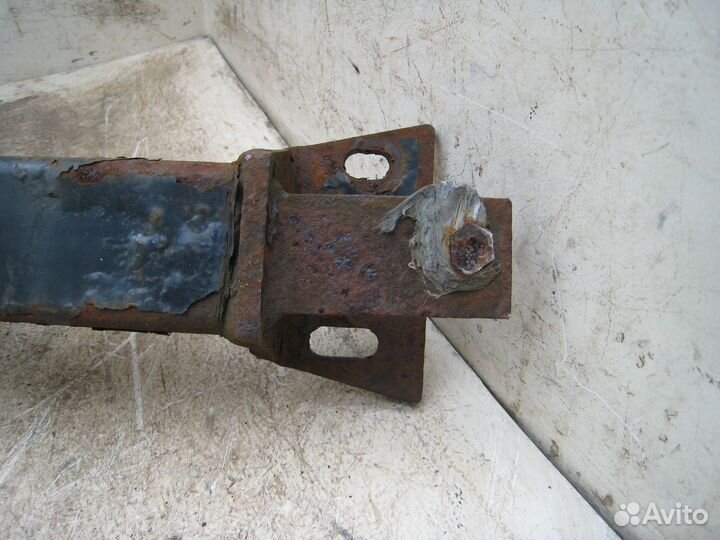 Фаркоп Ауди 100 1988г 1.8л 40кВт бензин седан МКПП