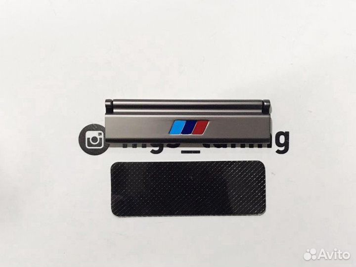 Табличка под номер телефона в авто BMW 