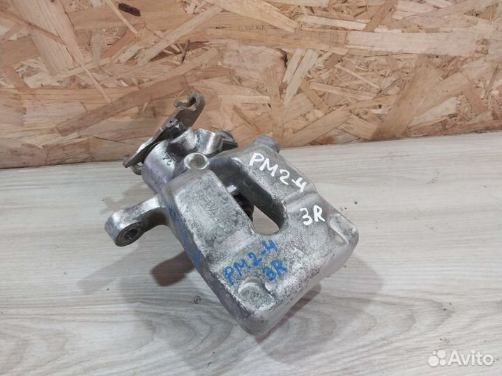 Суппорт правый Renault Megan 2 не работает ручник