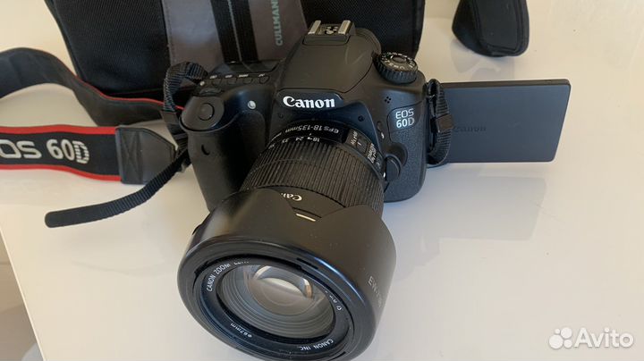 Зеркальный фотоаппарат canon 60d