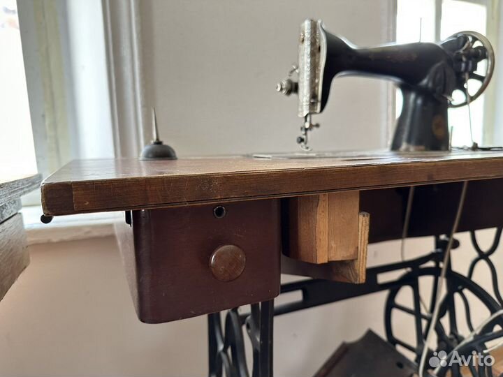 Швейная машинка