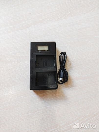 Зарядное устройство Sony F750 NP-FW50