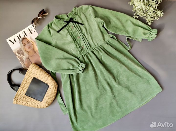 Платье вельветовое зелёное для девочки 152 158