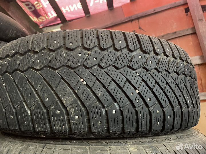 Continental IceContact 2 235/60 R17