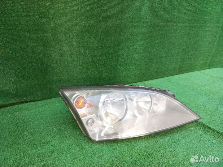 Фара правая ford Mondeo 3