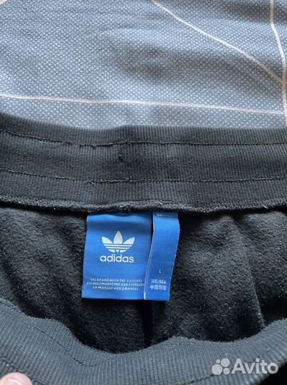 Спортивные штаны adidas мужские