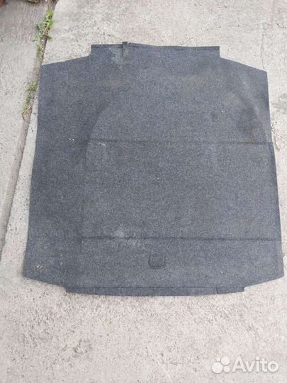 Пол багажника шкода Рапид