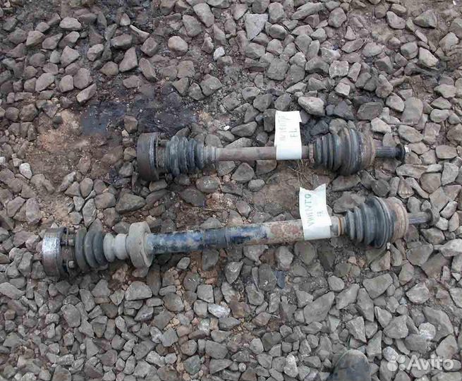 Привод передний VW Vento
