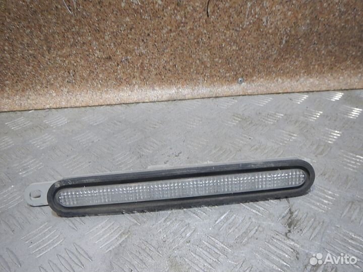 Фонарь задний (стоп сигнал), Mitsubishi (Митсубиси